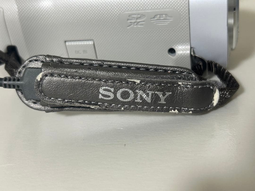 ソニービデオカメラ　ハンデイカムHDR-PJ390 ホワイト動作品
