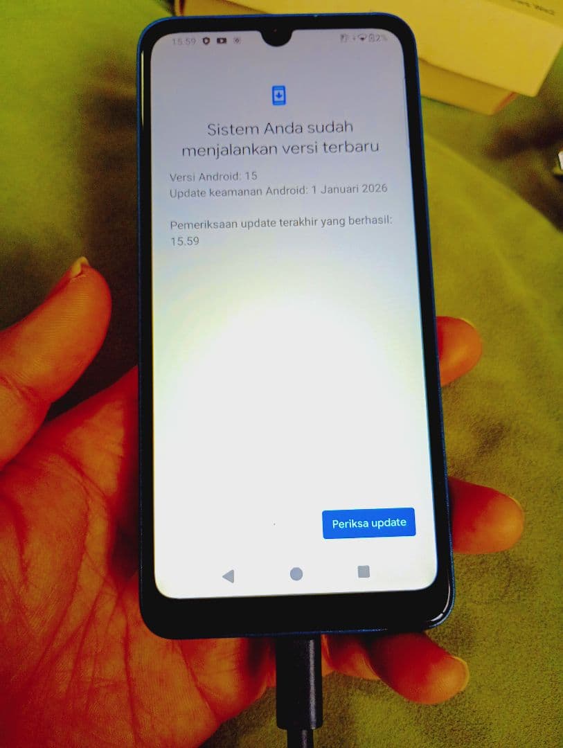 Arrows We2 FCG02 128GB　FREE SIM