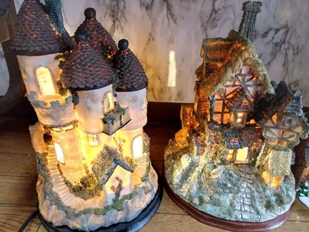 クリスマスヴィレッジLEDライトハウス・ミニチュアハウス・ドールハウス4点セット