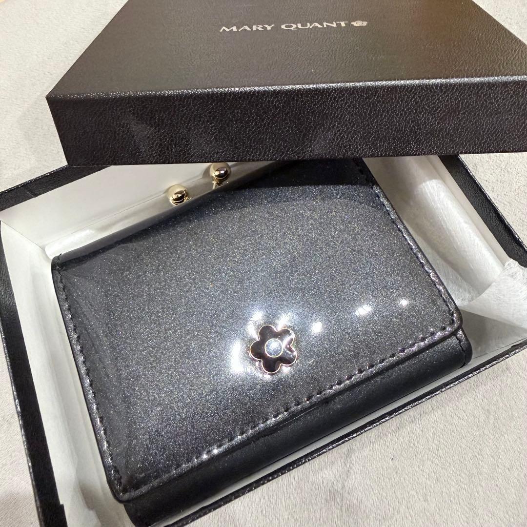 MARY QUANT 三つ折り財布