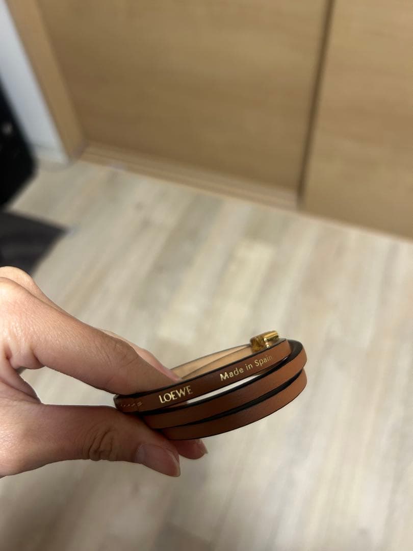 LOEWE レザー ブレスレット 3本重ねリング