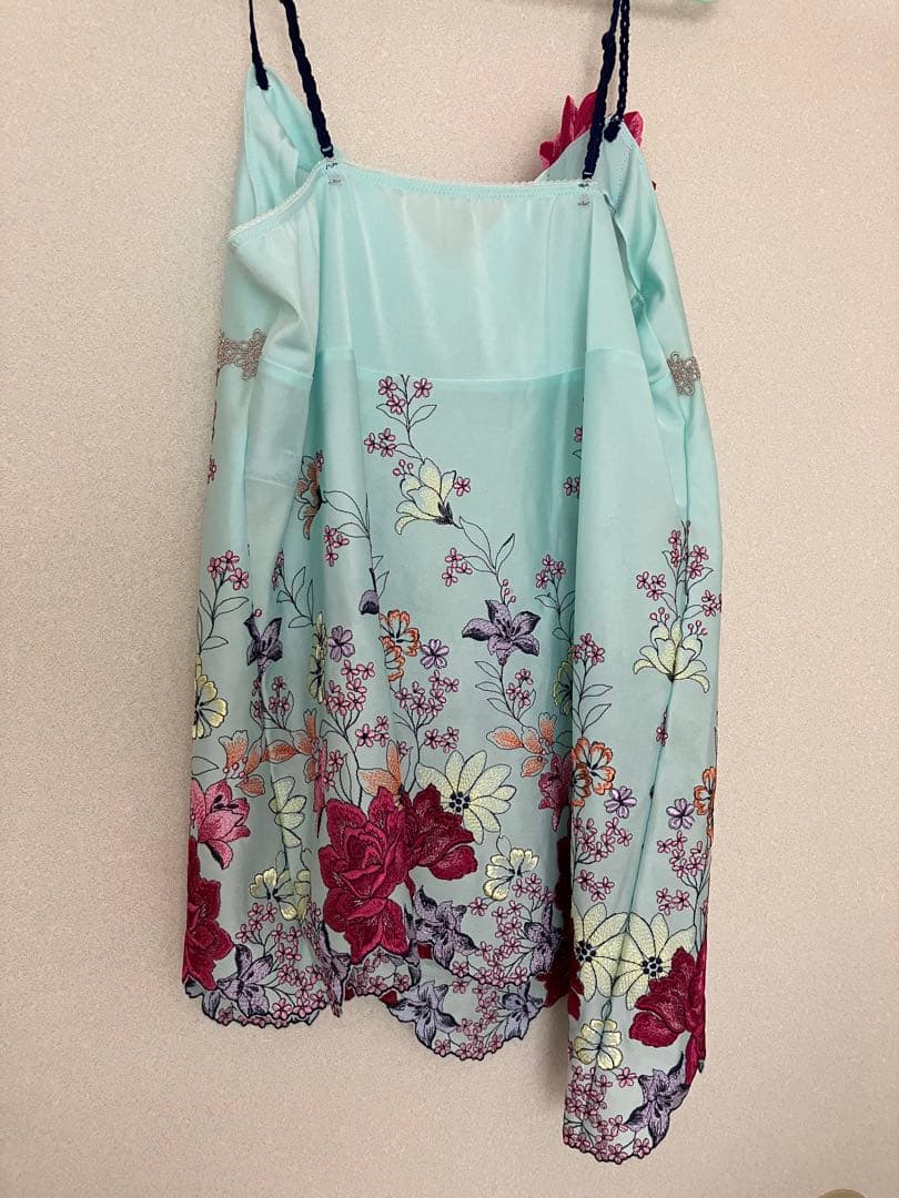 サルート キャミソール Ｌ 74 ワコール