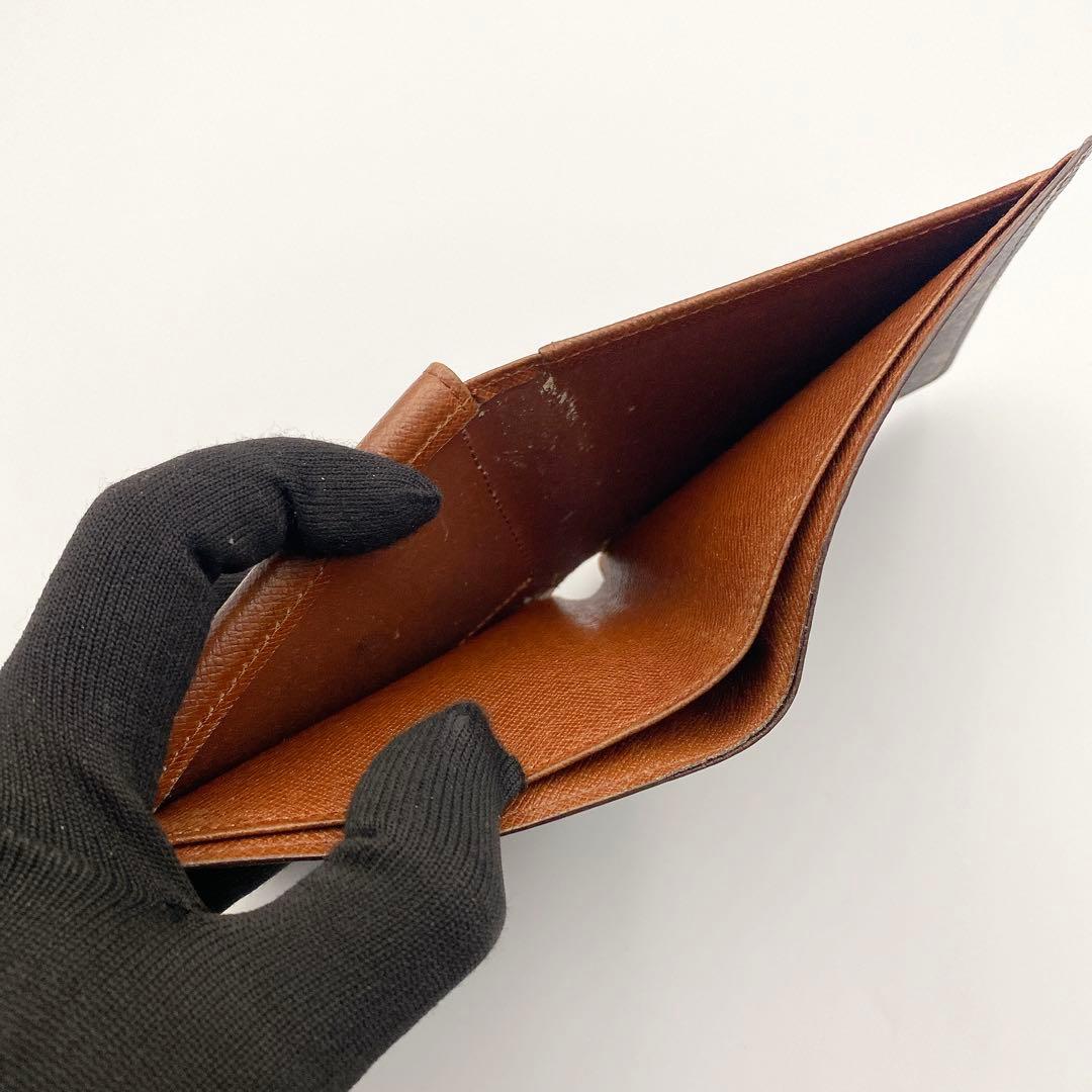 ルイヴィトン モノグラム ポルトフォイユ マルコ 二つ折り財布 型崩れ小