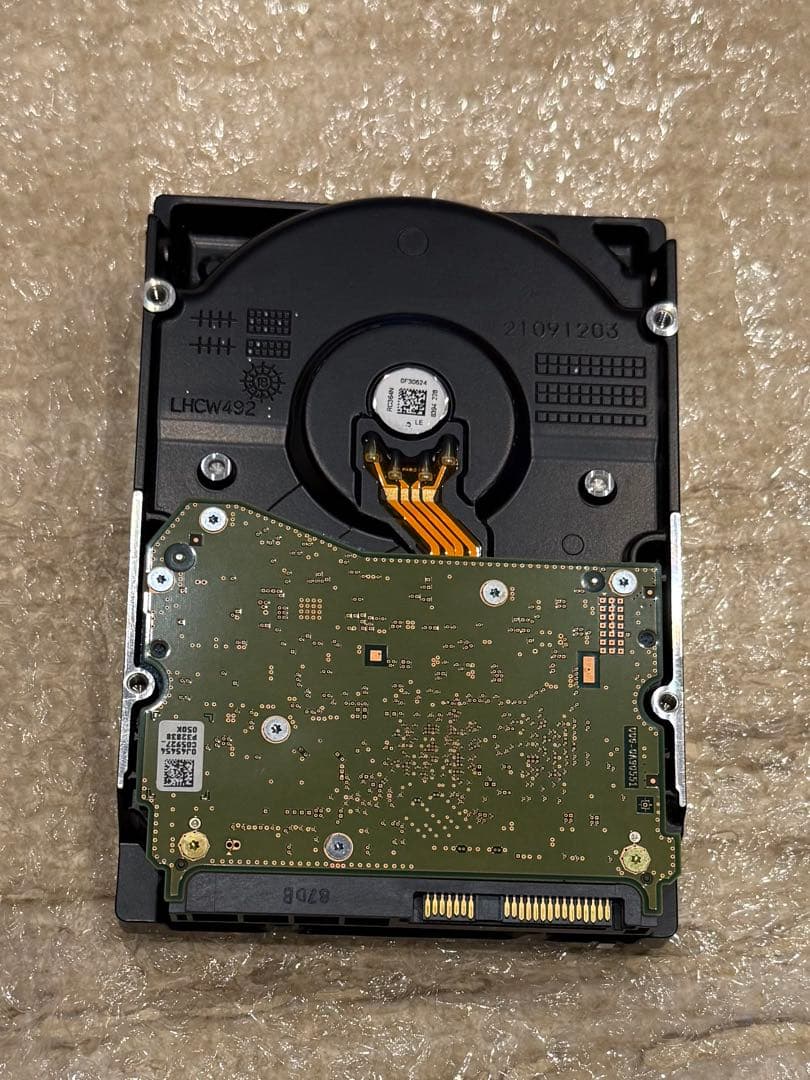 内蔵型ハードディスクドライブ Western Digital DC HC520 12TB SAS HDD