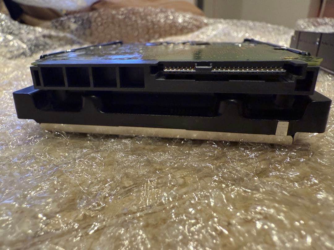 内蔵型ハードディスクドライブ Western Digital DC HC520 12TB SAS HDD