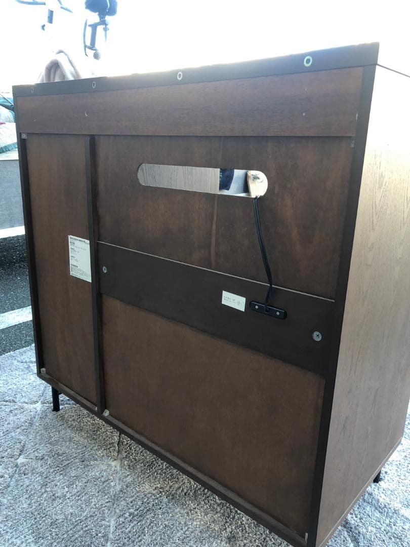 【bk】食器棚 LOWYA ガラスドア付き レンジボード