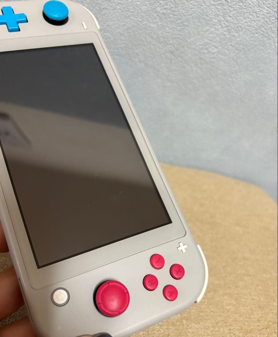 Nintendo Switch Lite ザシアン・ザマゼンタモデル