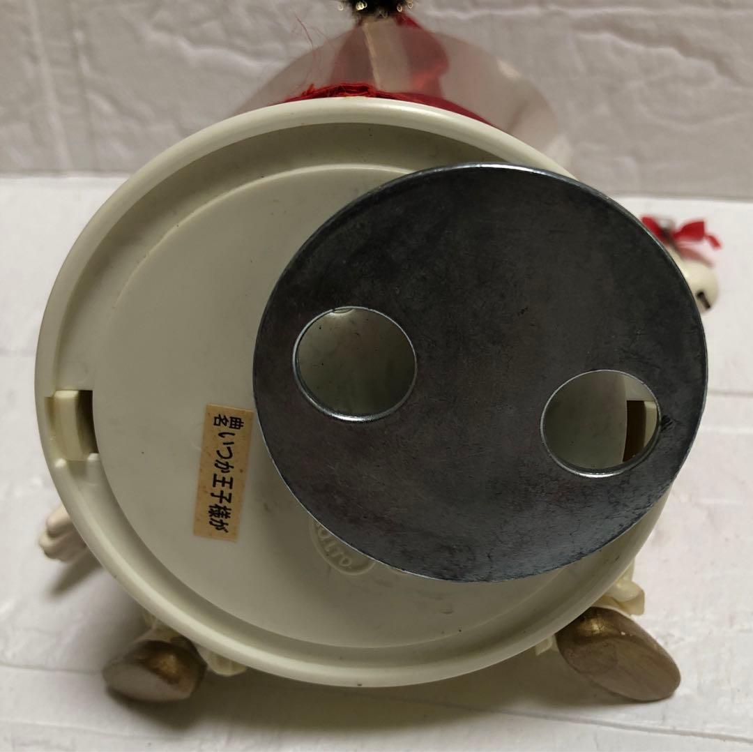 ピエロ　オルゴール　人形