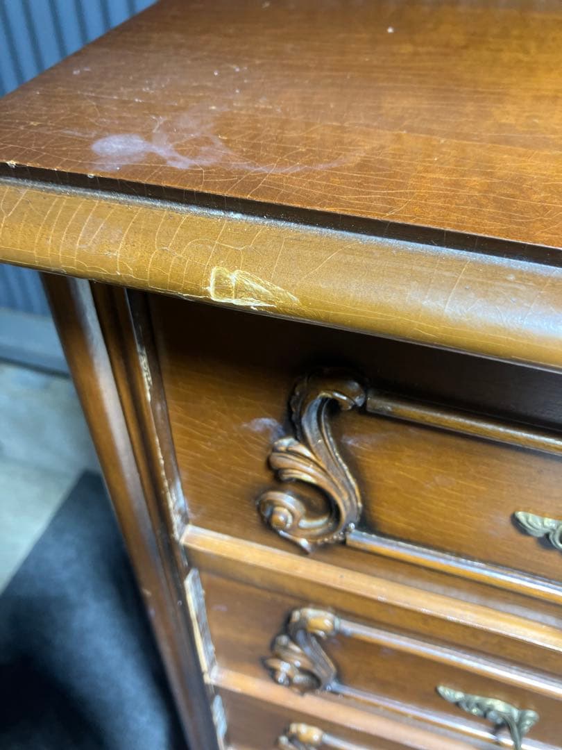 ☆中古☆猫脚 チェスト　収納家具 4ドロアー　アンティーク調 4段引き出し中古品