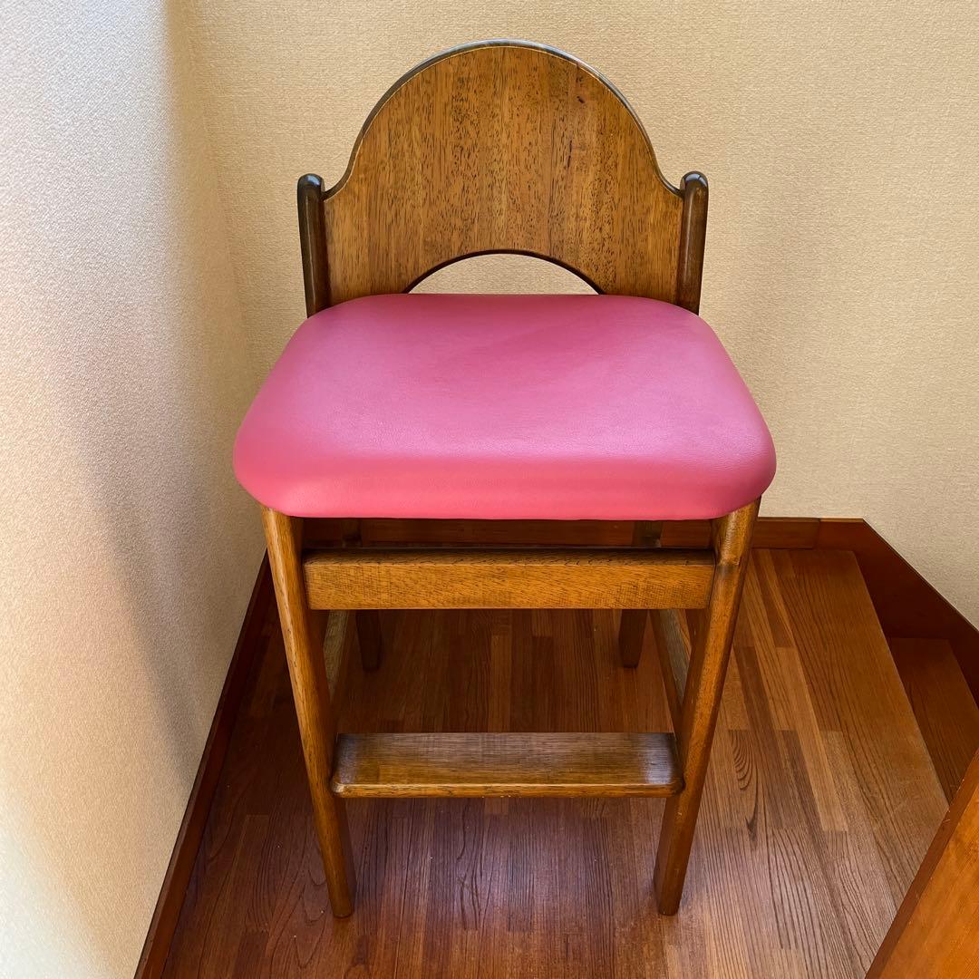 中古品　カウンターチェア　ピンク