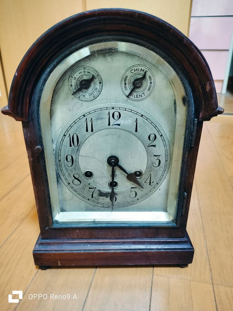 アーチ型機械式置時計 チムニー・サイレント機能