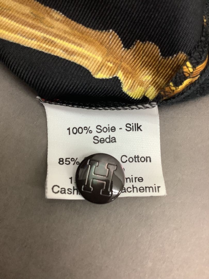 ピ*ー様 美品!! HERMES エルメス シルクスカーフ柄×ニット　シャツ　ブ