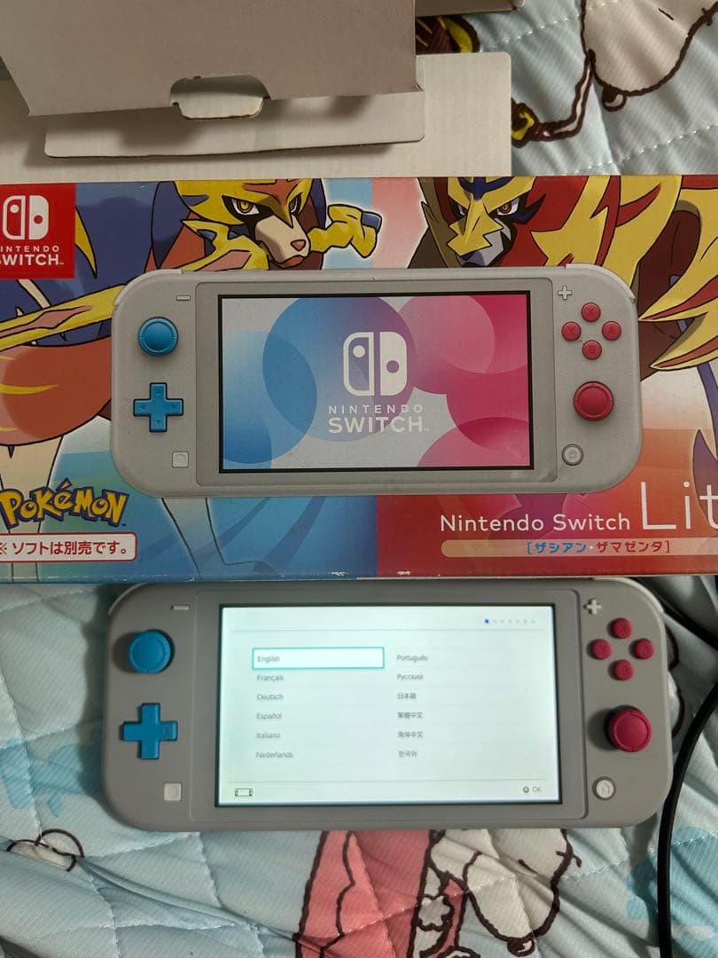 スイッチライト　ザシアンザマゼンタ