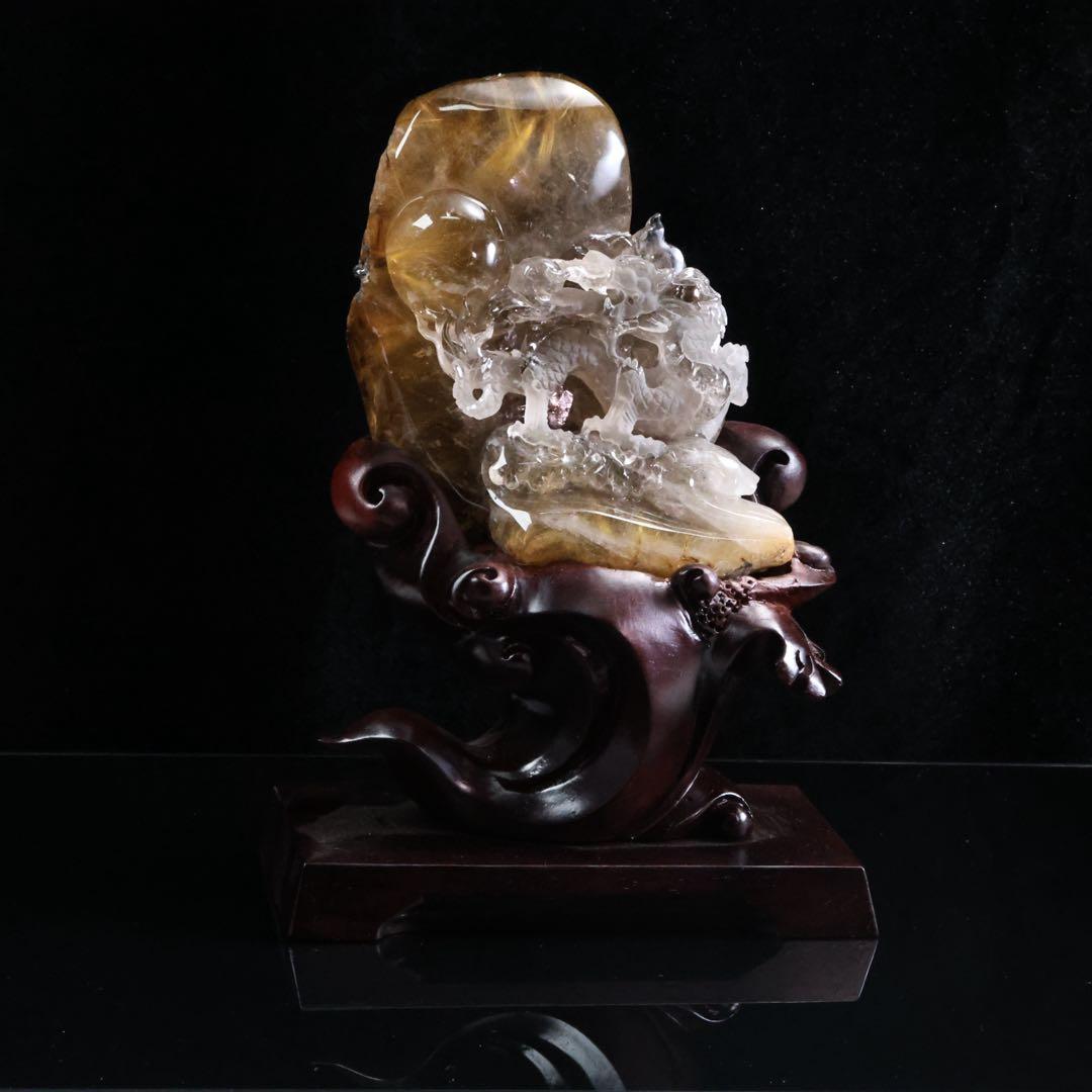 ゴールドルチルクォーツ 彫刻置物 高さ約16cm