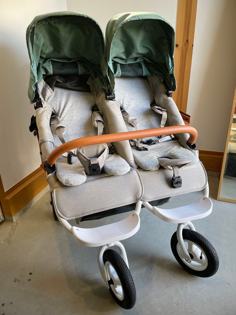 【美品・使用回数少なめ・マット付き】 エアバギーココダブルEXフロムバース