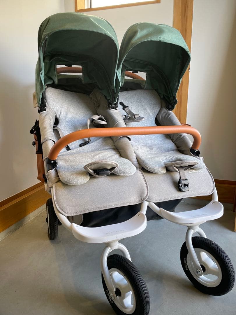 【美品・使用回数少なめ・マット付き】 エアバギーココダブルEXフロムバース