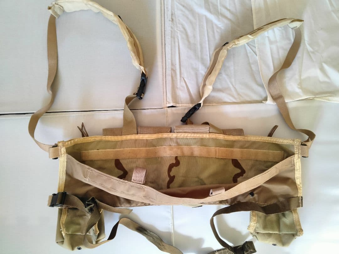 小*な様 米軍放出ローカルメイド BHI ブラックホークLCPC型チェストリグK