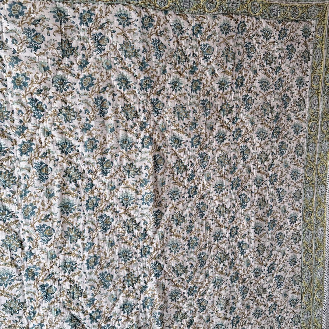 未使用※訳アリ　インド ブロックプリント 中綿入りキルト ライムイエロー　ラグ