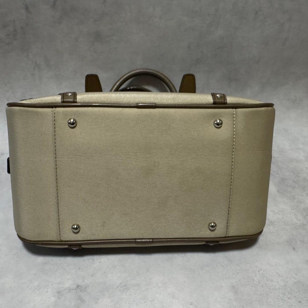 ★良品★Burberry バーバリー ミニボストン ノバチェック　ハンドバッグ