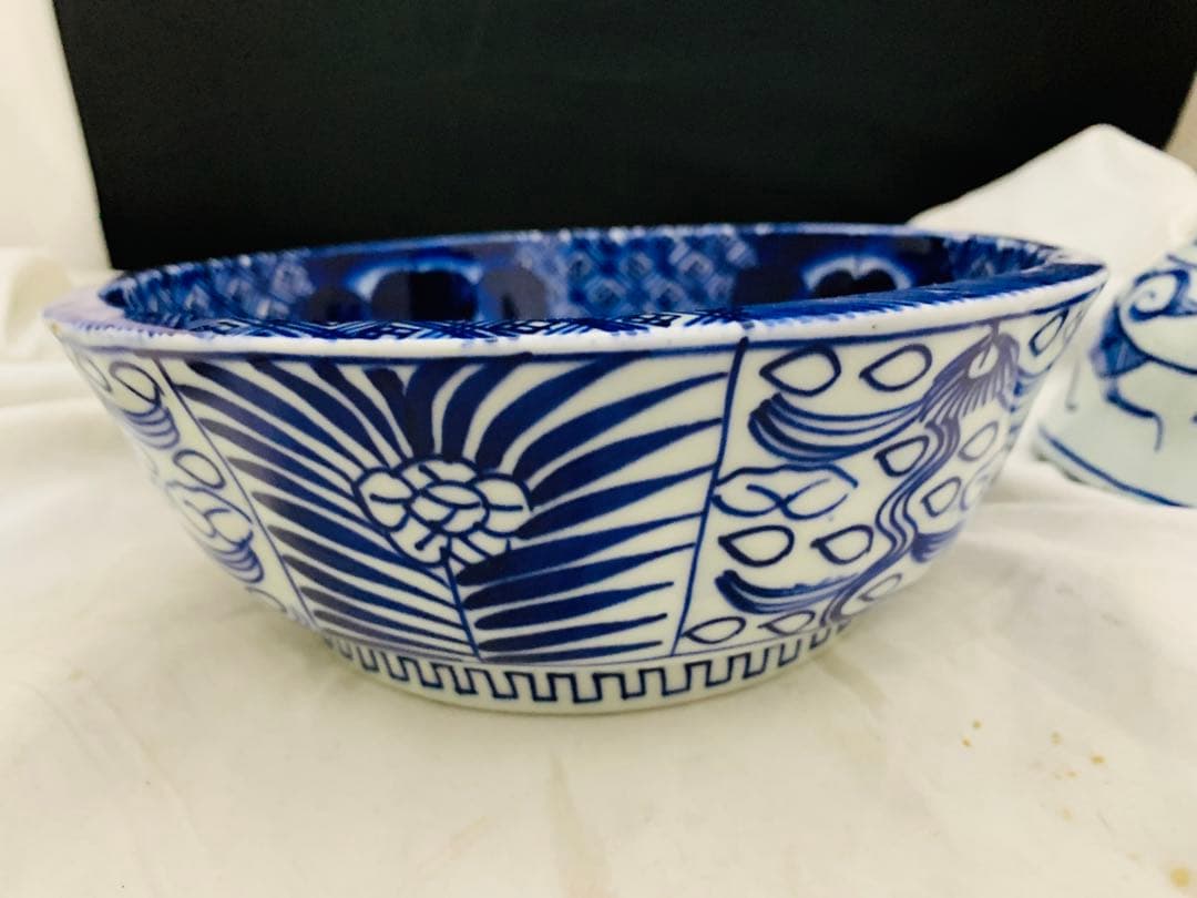 べろ藍　深鉢　大鉢　中鉢　器　２点