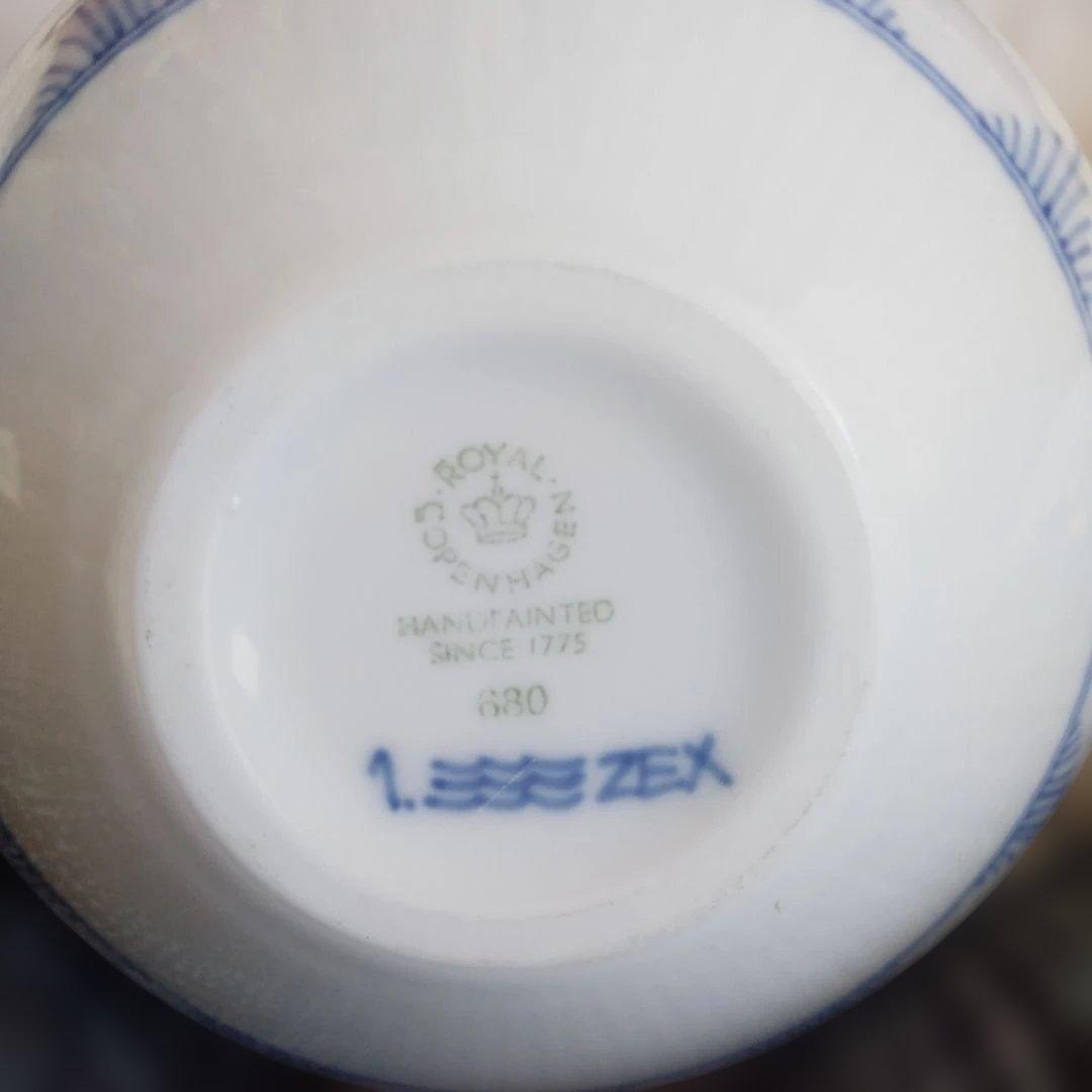 未使用】Mロイヤルコペンハーゲン青い花模様 ブルーフルーテッド・プレイン花瓶