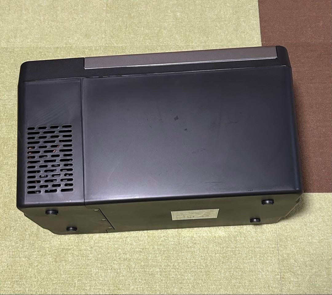 【あゆみ丸】車載用 ポータブル冷凍 冷蔵庫 22L シルバー