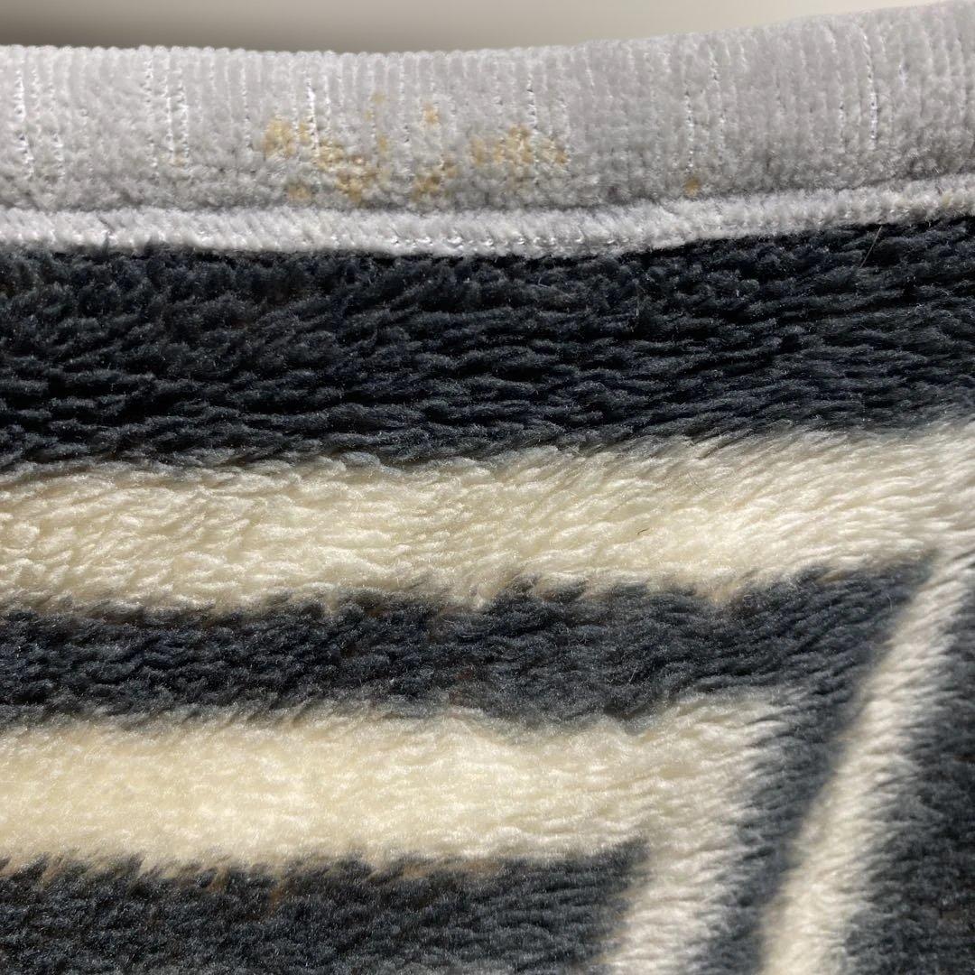 FENDIフェンディ　ニューマイヤーハーフブランケット