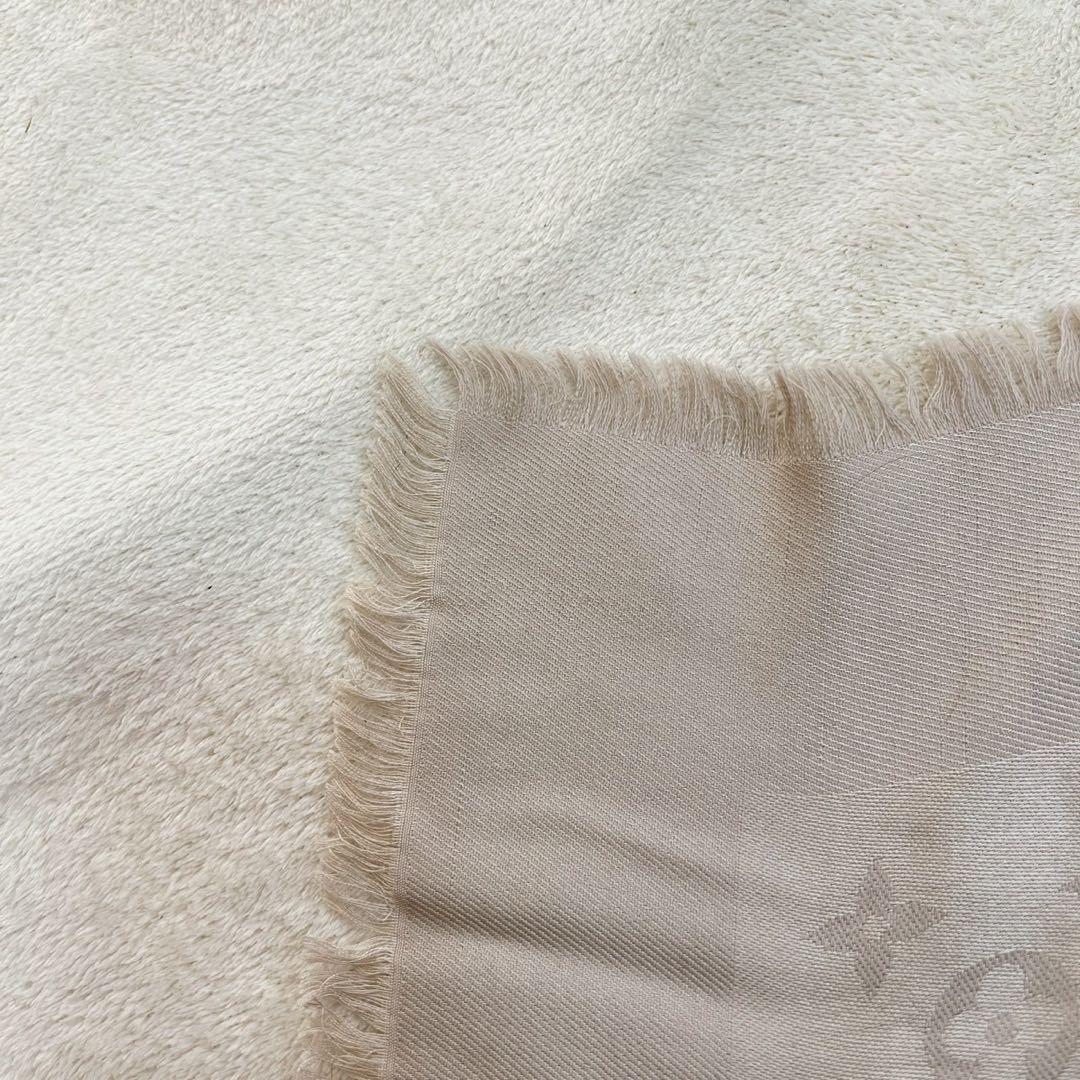 ルイヴィトン モノグラム ショール ストール シルク　ベージュ　大判