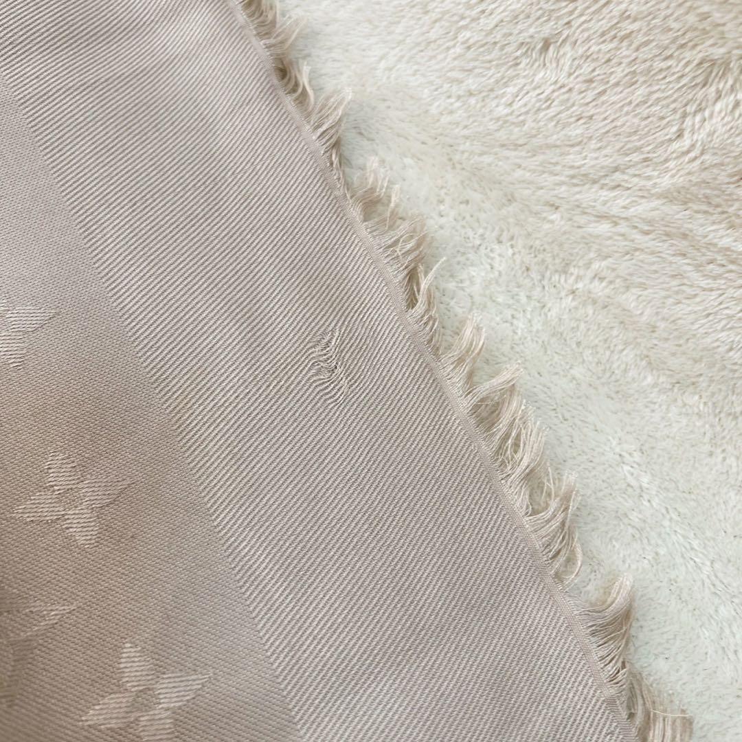 ルイヴィトン モノグラム ショール ストール シルク　ベージュ　大判