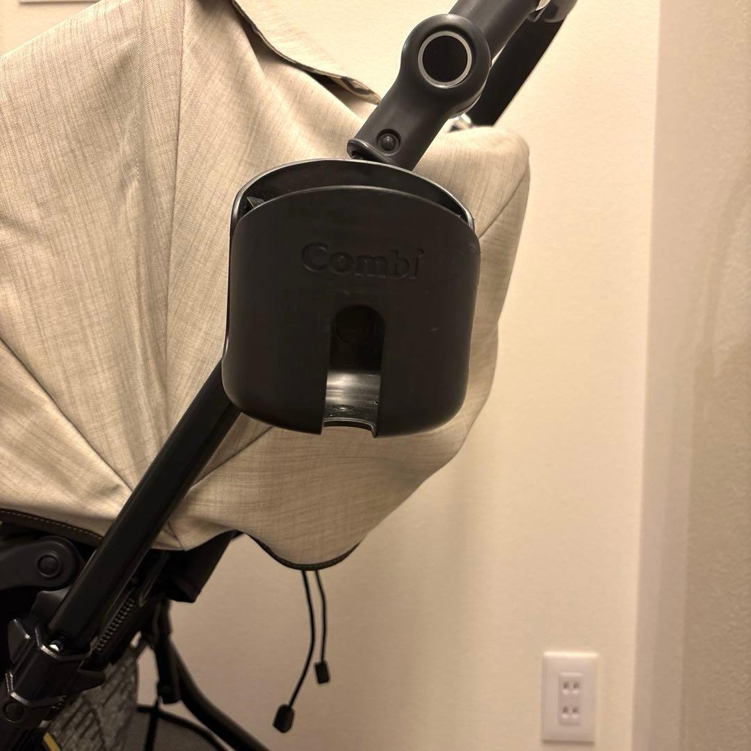 combi コンビ スゴカルα ストライプベージュ レインバー＆ドリンクホルダー