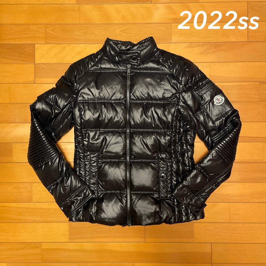 モンクレール 2022年製 SANGATTE バイカー風 ダウン 黒 3 美品