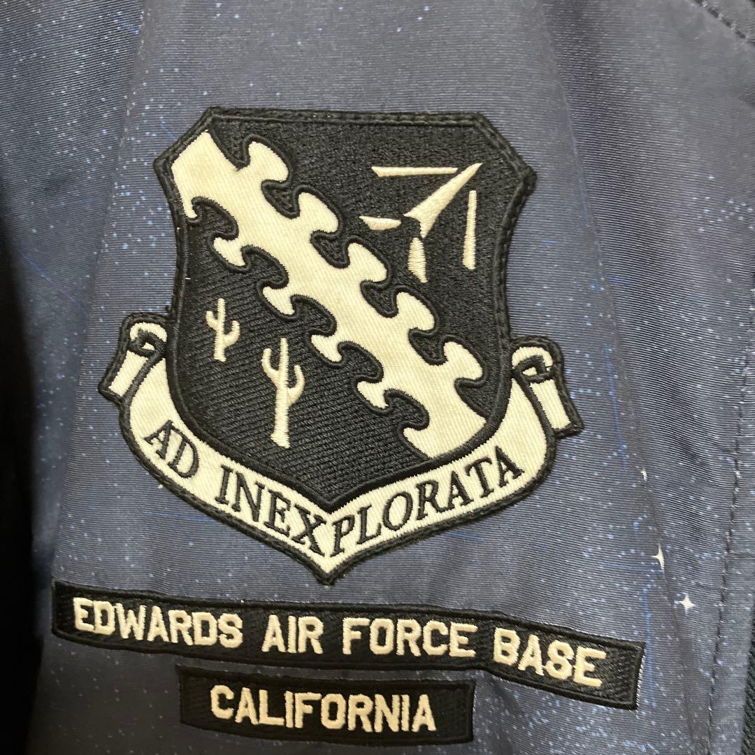 激レアAVIREX MA-1 フライトジャケット (ロアーガンズ)XLサイズ