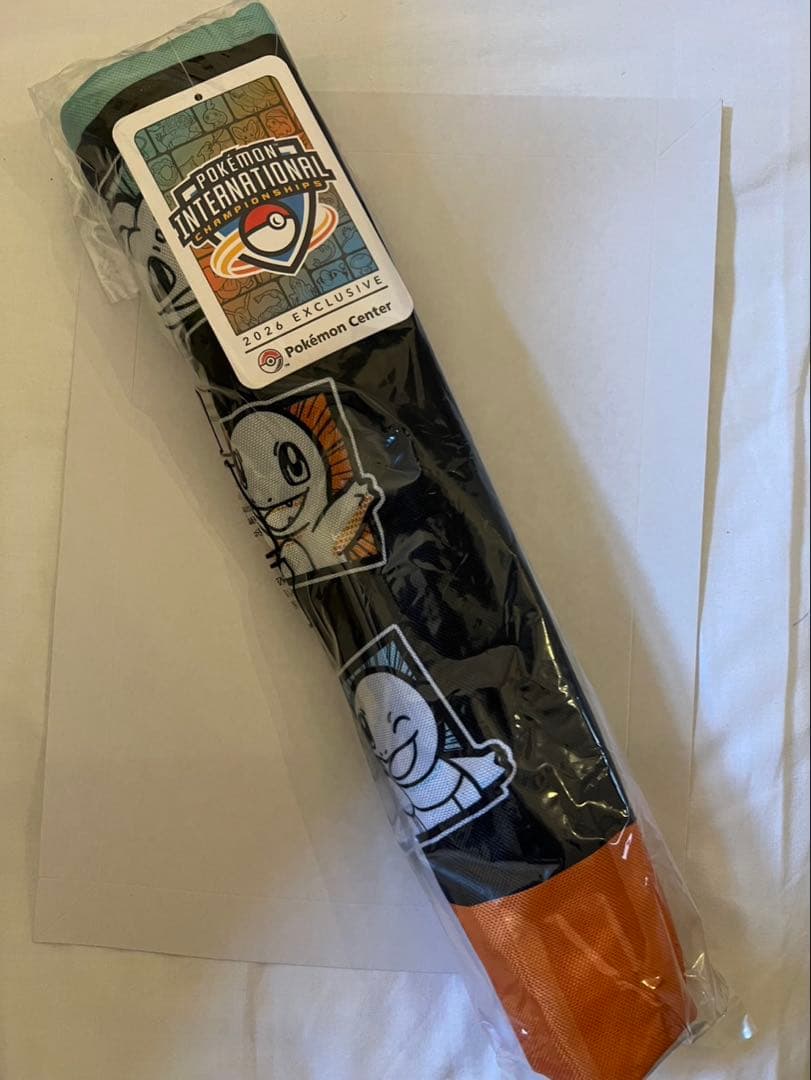 ポケモンセンター限定プレイマットEUIC ロンドン 御三家　フシギダネ　ヒトカゲ