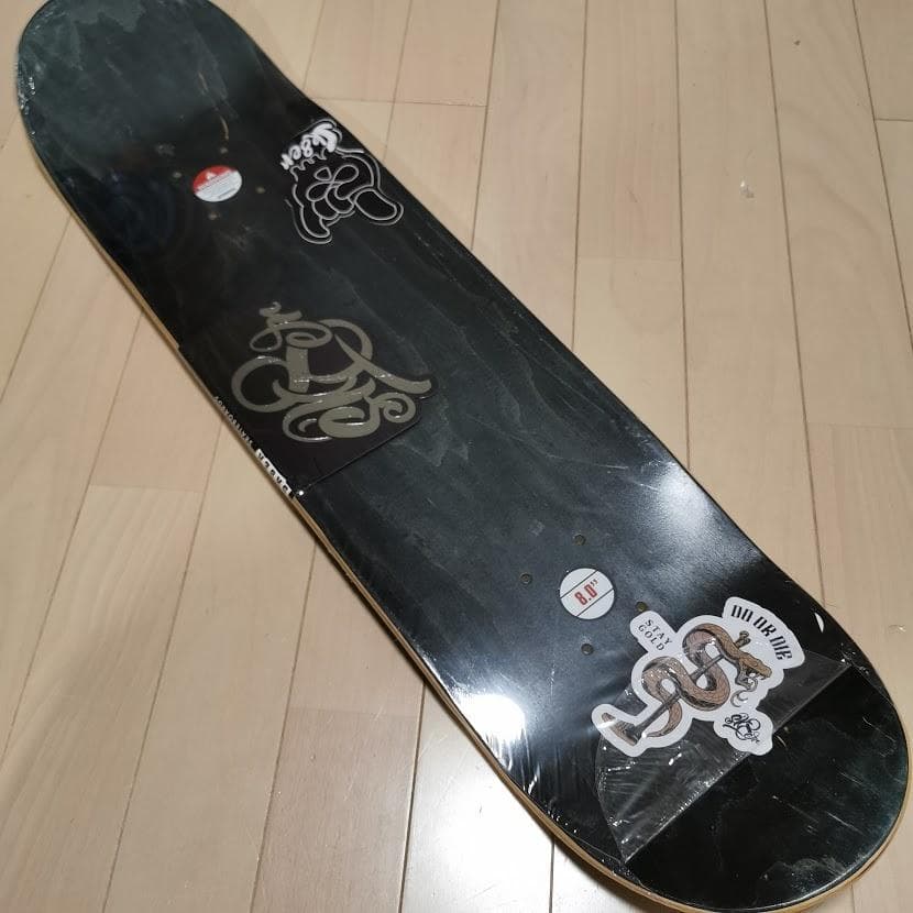 8inc sk8er 高性能デッキ スケボー スケートボード 弾き抜群◎ 格安