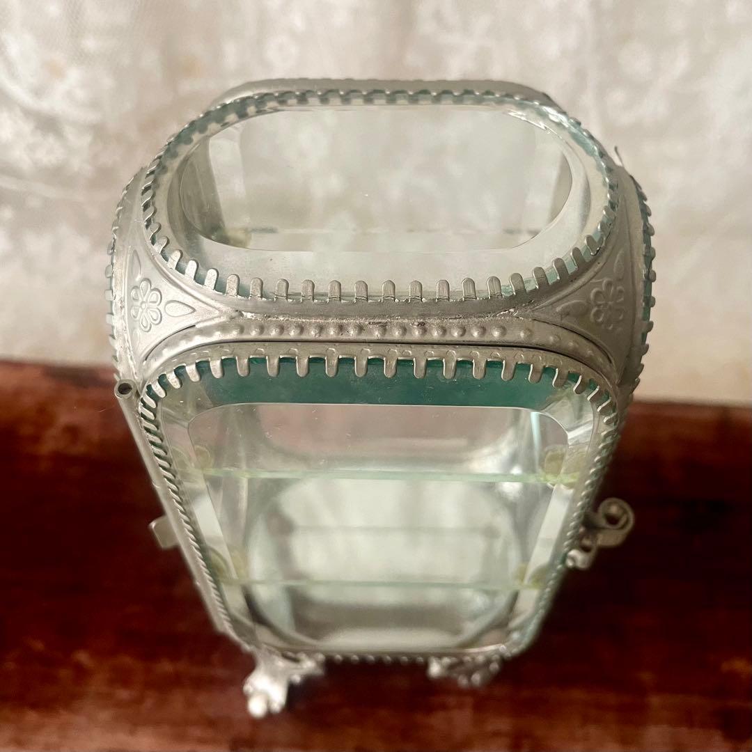 ガラスジュエリーケース　現行品　検フランスアンティーク　アクセサリーボックス