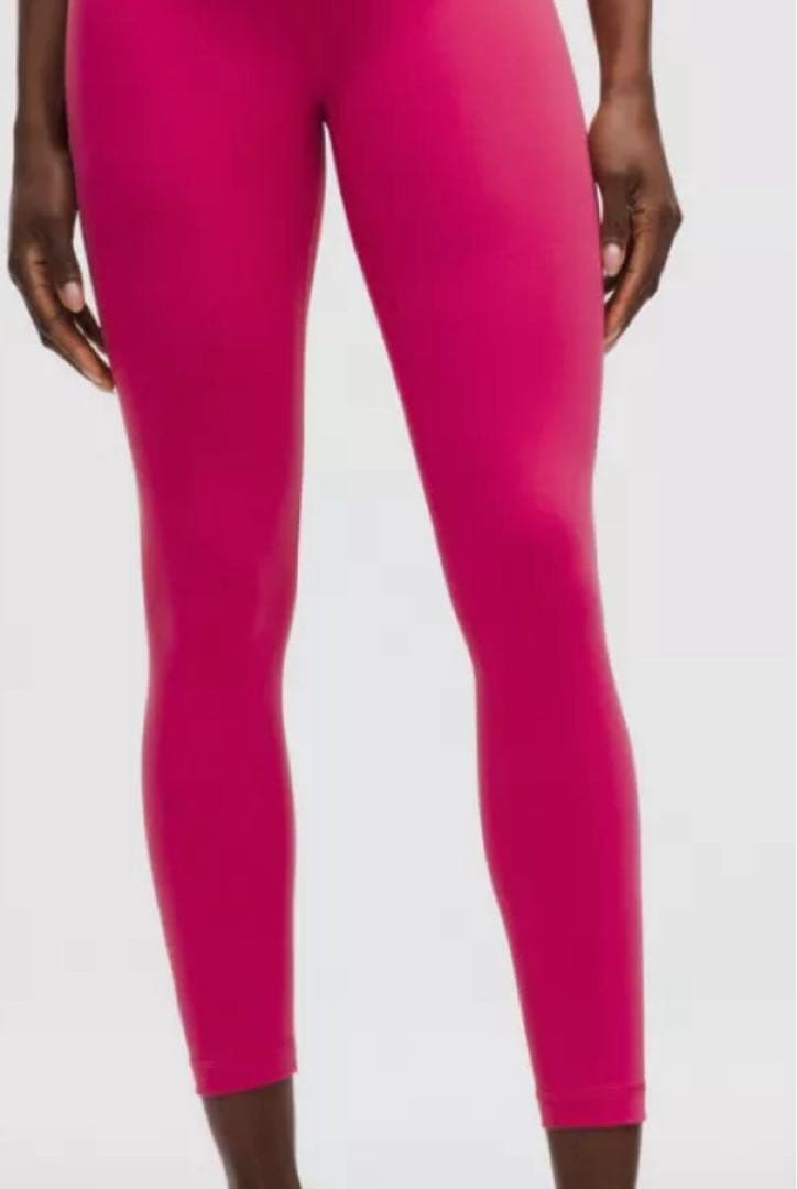 ルルレモンWunderTrainハイライズタイツ 25インチラズベリー希少価値