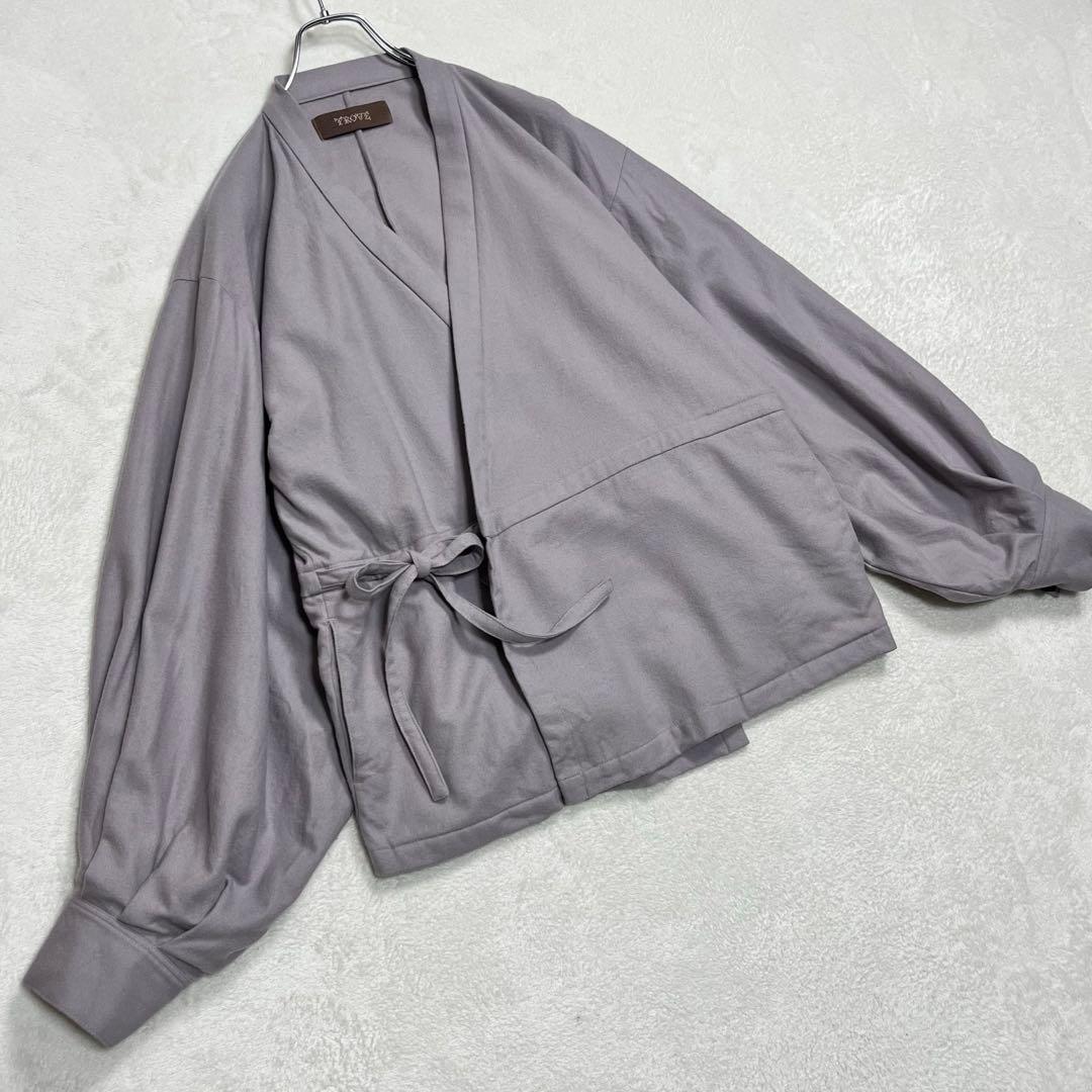 『TROVE』法衣ガウン リラックスシルエット 極太のバルーン袖 カシミヤ混