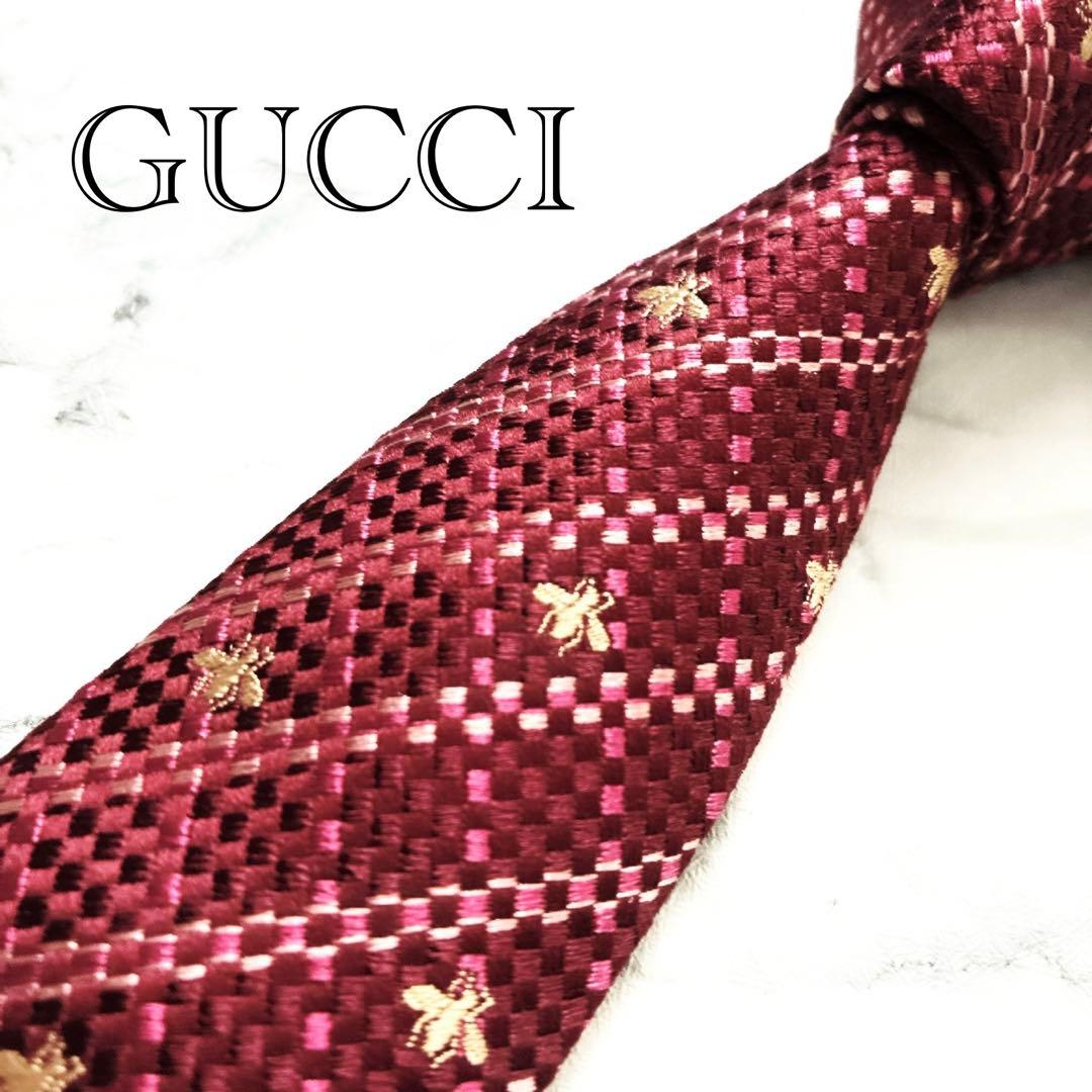 ✨未使用クラス✨GUCCI 現行　蜂　総柄　格子柄　ドット柄　レッド　ネクタイ