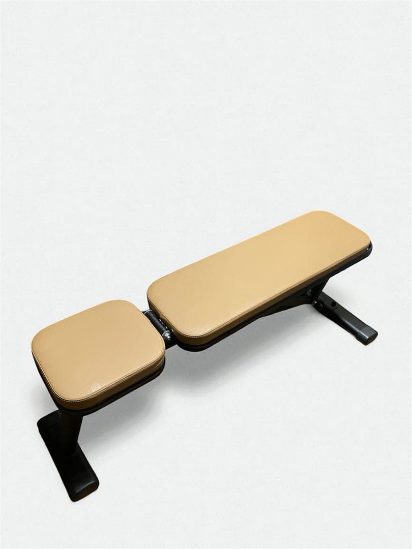 LEADING EDGE トレーニングベンチ ベージュ