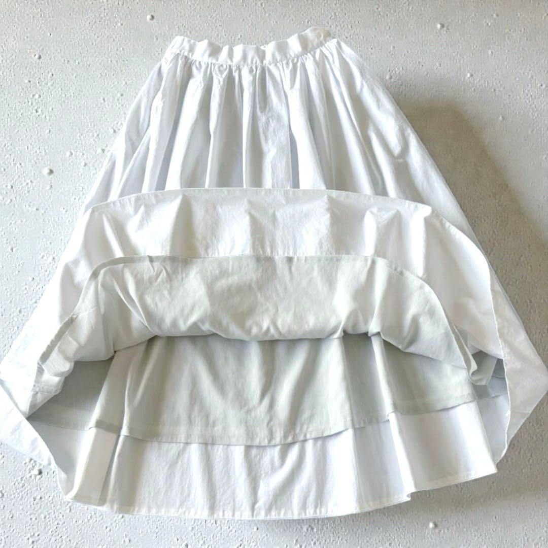 北欧暮らしの道具店　凛とした、大人のための白スカートクラシコム　フレアスカート