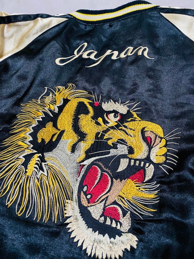 ２面用 別珍 虎龍 DRAGON 日本限定 スカジャン unisex サテン