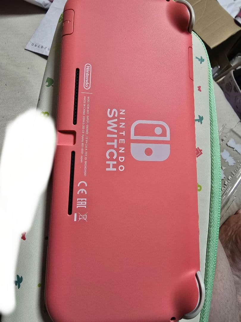 未使用純正充電器付き！Nintendo Switch Lite ピンク 中古美品