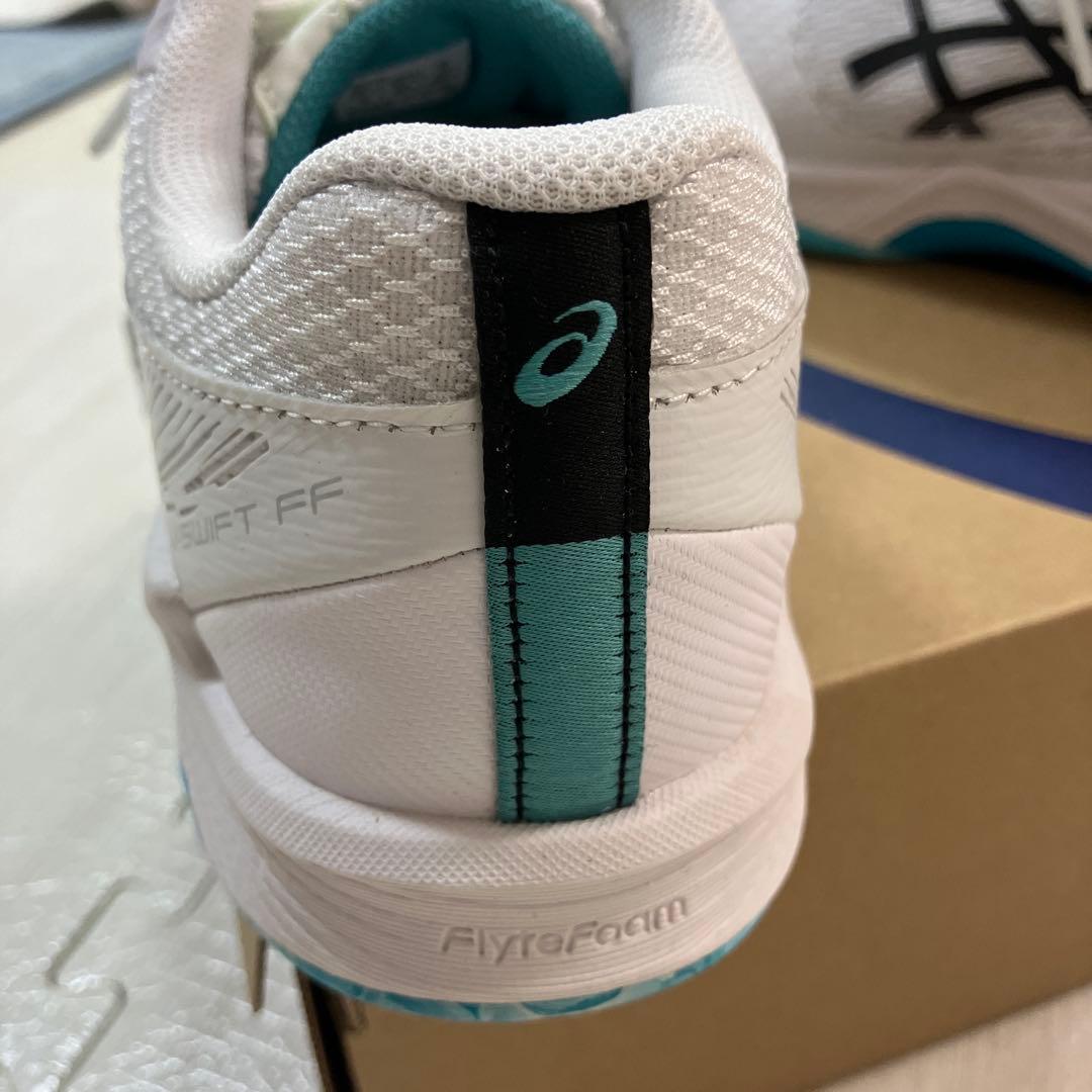 バレーボールシューズ　23.5㎝　asics