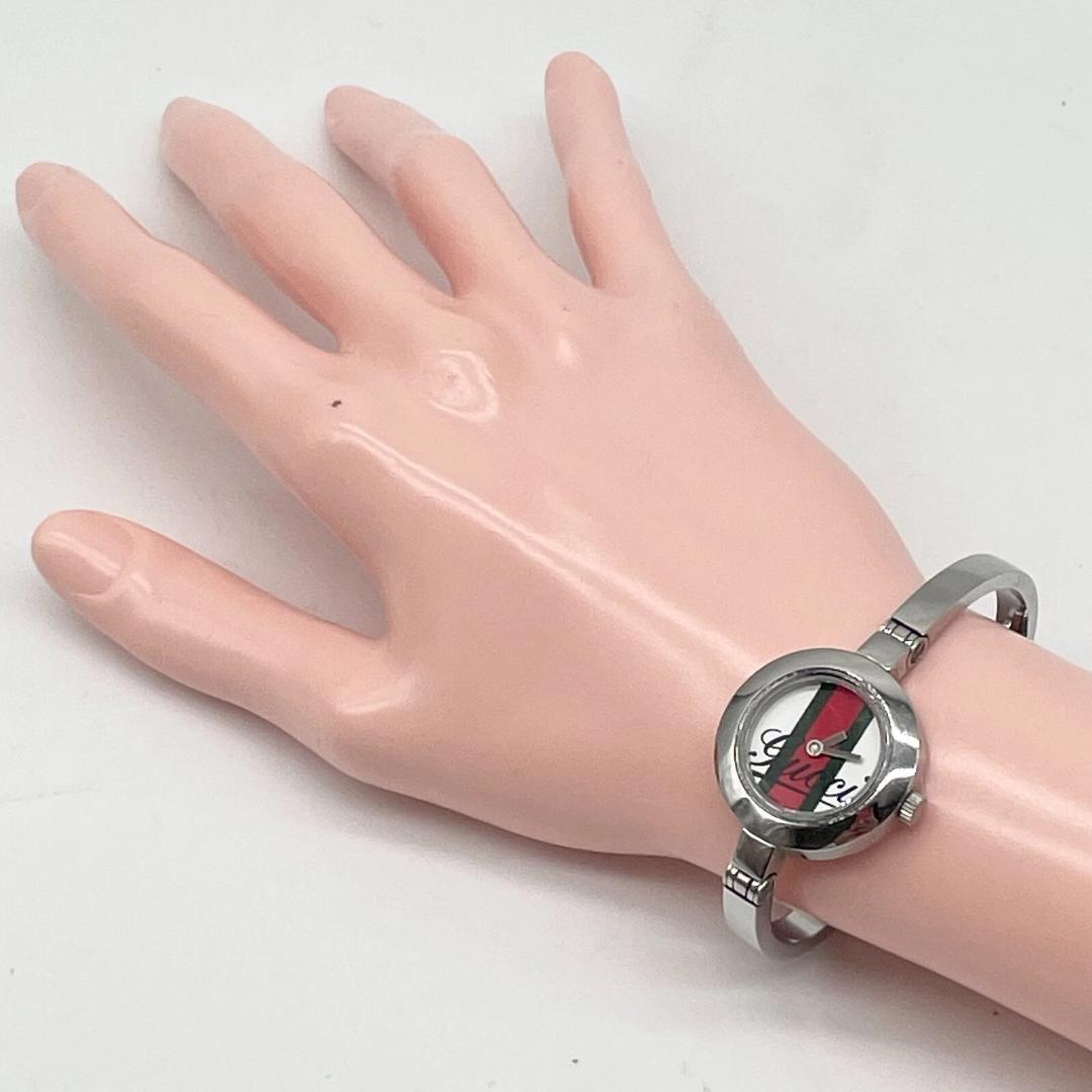 稼働・新品電池　GUCCI　時計　クォーツ　シルバー　105　シェリーライン