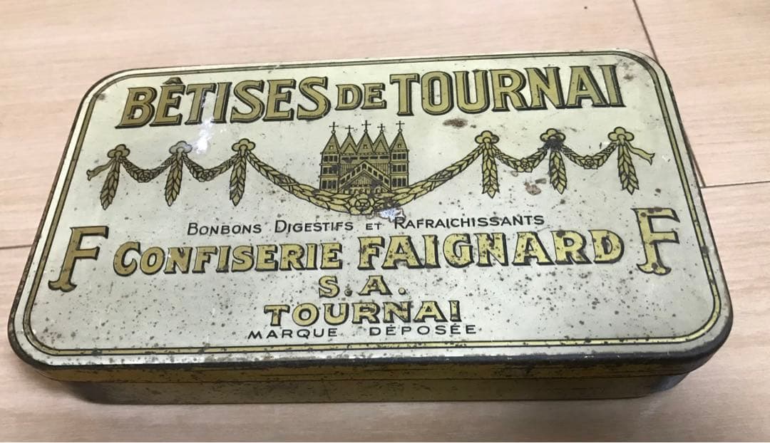 ブリキ缶　フランス　1920-30年代　Bêtises de Tournai