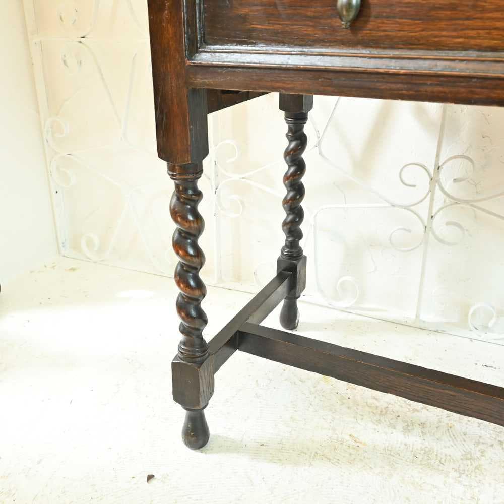 L3705-5 英国アンティーク スモール チェスト 2段 レンジ台 花台 収納