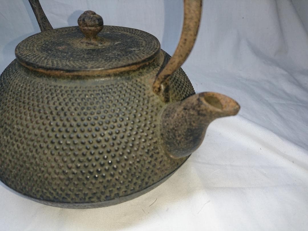 昭和レトロ 南部鉄瓶 梨地模様 錆あり ジャンク扱い 飾り用 古民具