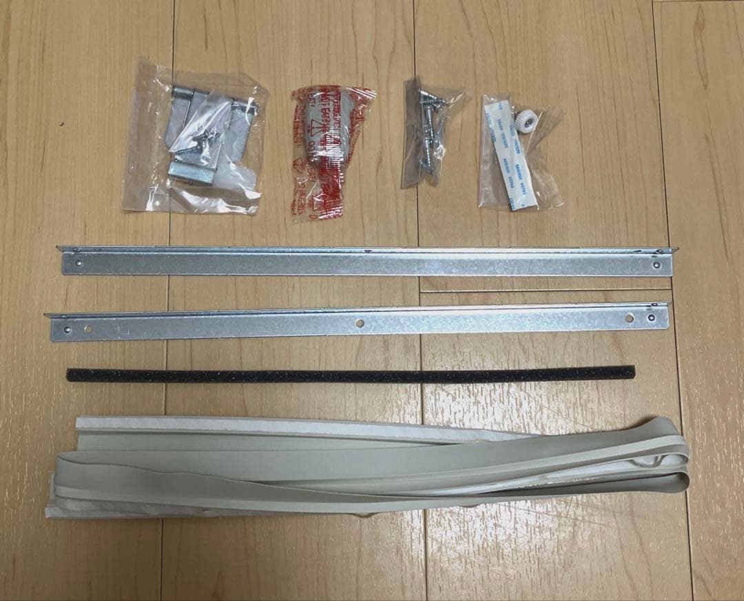 【極美品】CORONAルームエアコンCW-1617冷房