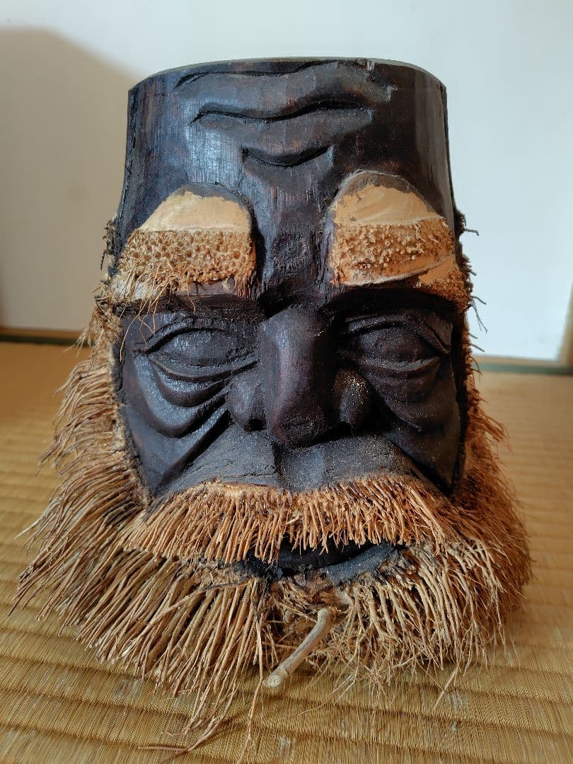 木製彫刻 お面 ひげ付き