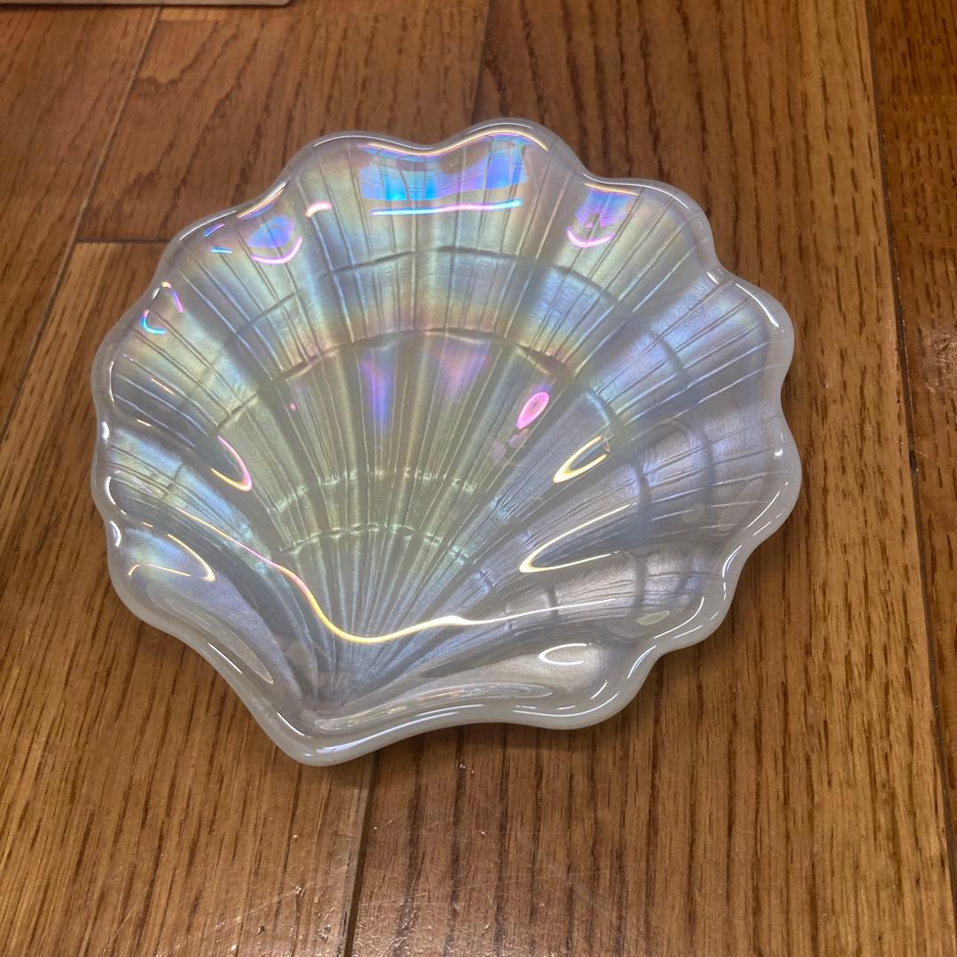 オーロラ色 貝殻型カップ＆ソーサーセット